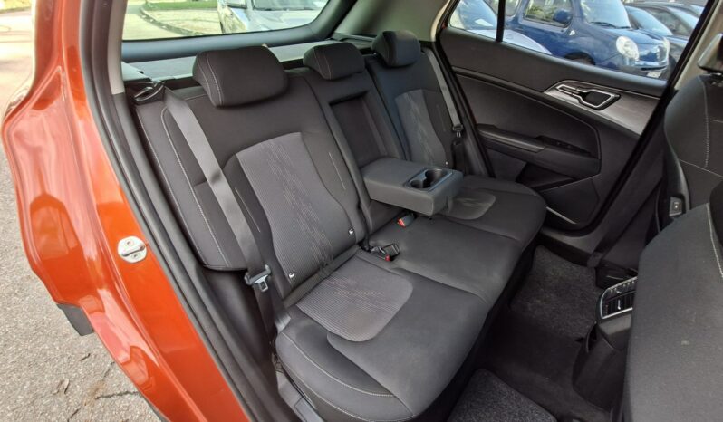 Kia Sportage | FWD (przód) | Manualna | 150 KM | Pomarańczowy full