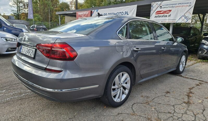 Volkswagen Passat | FWD (przód) | Automatyczna | 174 KM | Szary full
