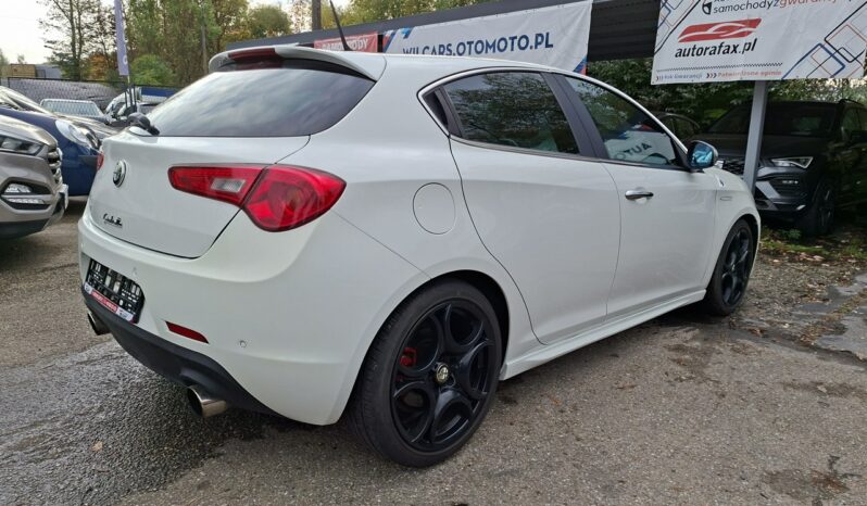 Alfa Romeo Giulietta | FWD (przód) | Manualna | 235 KM | Biały full