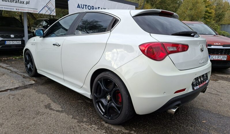 Alfa Romeo Giulietta | FWD (przód) | Manualna | 235 KM | Biały full