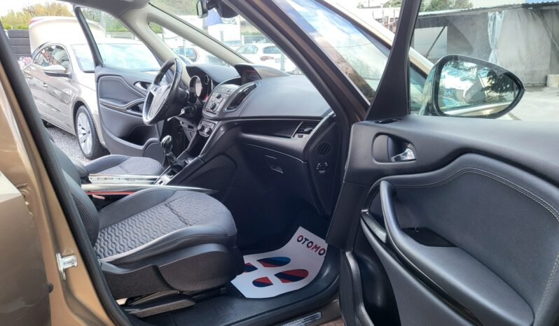 Opel Zafira | FWD (przód) | Manualna | 140 KM | Brązowy full