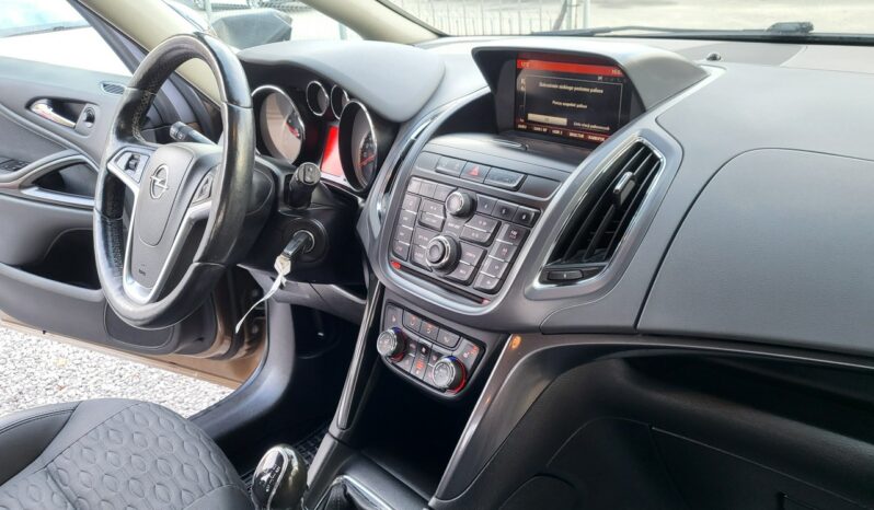 Opel Zafira | FWD (przód) | Manualna | 140 KM | Brązowy full