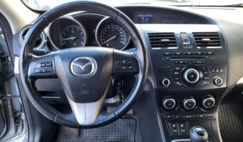 Mazda 3 | FWD (przód) | Manualna | 105 KM | Szary full