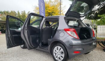 Toyota Yaris | FWD (przód) | Manualna | 70 KM | Szary full