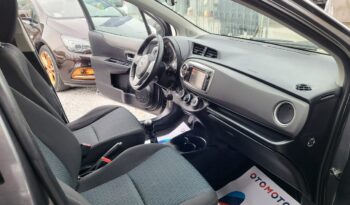 Toyota Yaris | FWD (przód) | Manualna | 70 KM | Szary full