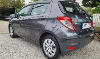 Toyota Yaris | FWD (przód) | Manualna | 70 KM | Szary full