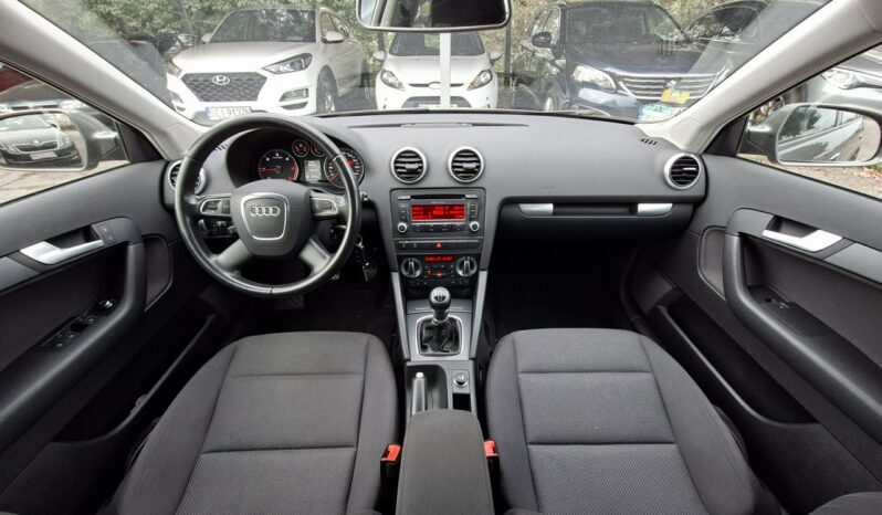 Audi A3 Sportback | FWD (przód) | Manualna | 105 KM | Brązowy full