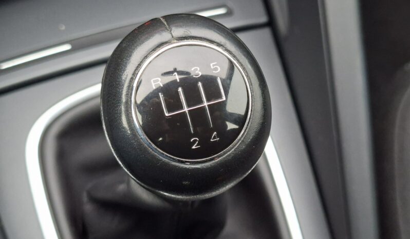 Audi A3 Sportback | FWD (przód) | Manualna | 105 KM | Brązowy full