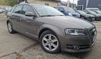 Audi A3 Sportback | FWD (przód) | Manualna | 105 KM | Brązowy full