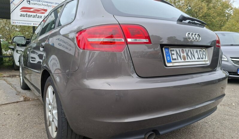 Audi A3 Sportback | FWD (przód) | Manualna | 105 KM | Brązowy full