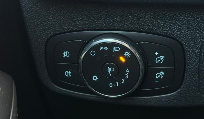 Ford Focus | FWD (przód) | Automatyczna | 115 KM | Srebrny full