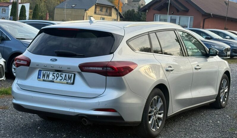 Ford Focus | FWD (przód) | Automatyczna | 115 KM | Srebrny full