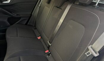 Ford Focus | FWD (przód) | Automatyczna | 115 KM | Srebrny full