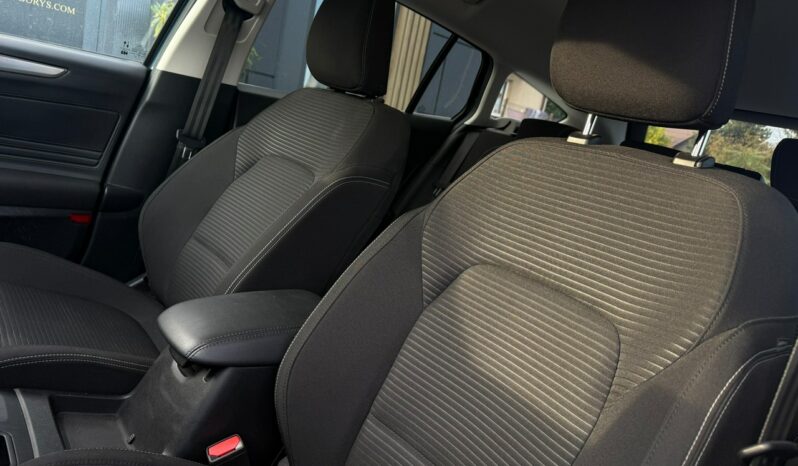Ford Focus | FWD (przód) | Automatyczna | 115 KM | Granatowy full
