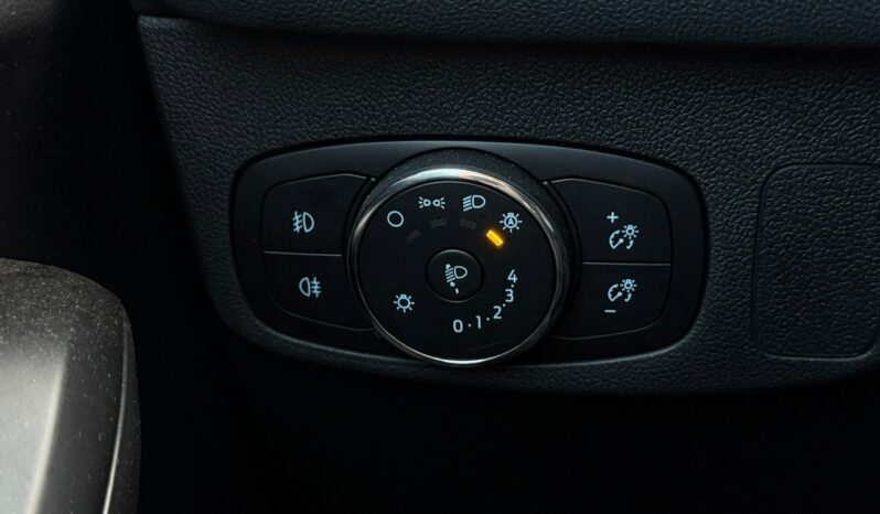 Ford Focus | FWD (przód) | Automatyczna | 115 KM | Granatowy full