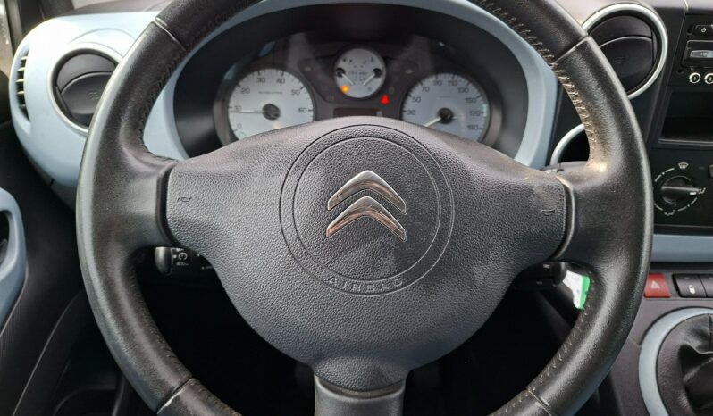 Citroën Berlingo | FWD (przód) | Manualna | 98 KM | Biały full