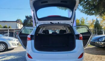 Hyundai i30 | FWD (przód) | Manualna | 110 KM | Biały full