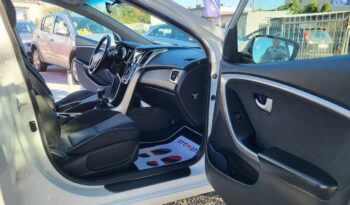 Hyundai i30 | FWD (przód) | Manualna | 110 KM | Biały full