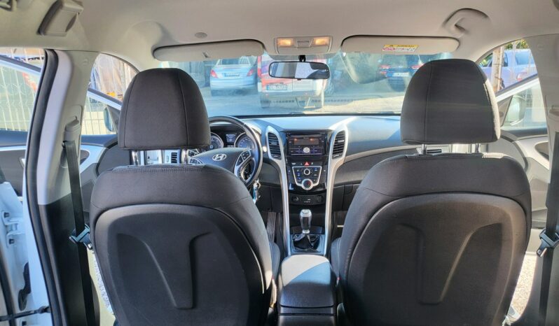 Hyundai i30 | FWD (przód) | Manualna | 110 KM | Biały full
