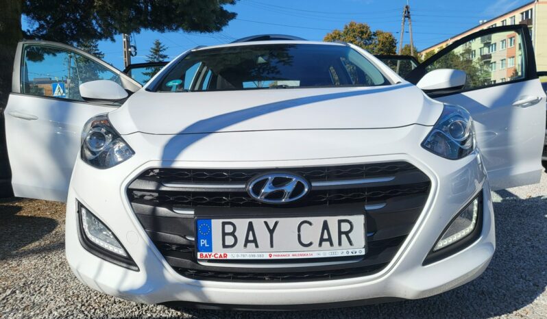 Hyundai i30 | FWD (przód) | Manualna | 110 KM | Biały full