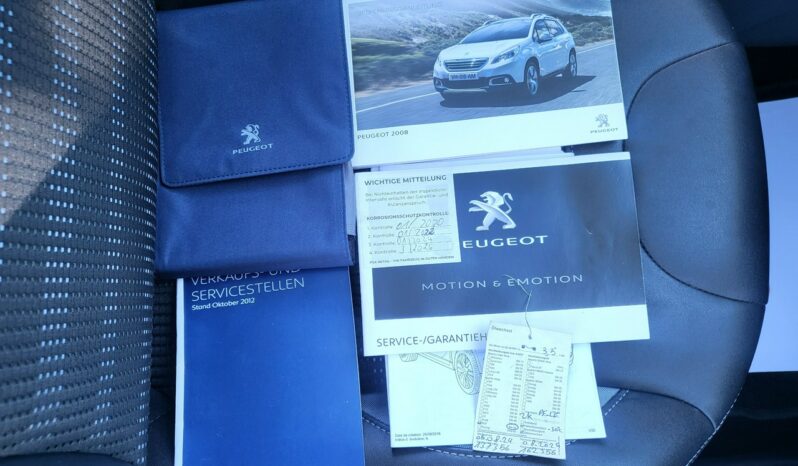 Peugeot 2008 | FWD (przód) | Manualna | 110 KM | Szary full