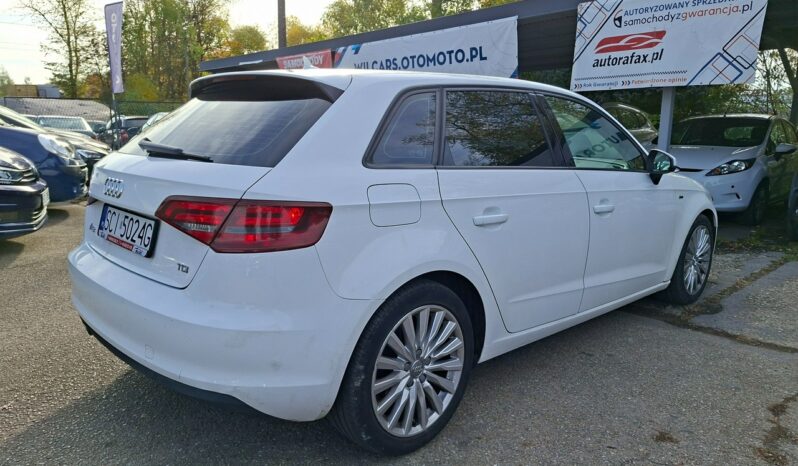 Audi A3 Sportback | FWD (przód) | Manualna | 110 KM | Biały full