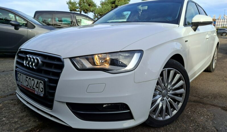 Audi A3 Sportback | FWD (przód) | Manualna | 110 KM | Biały full