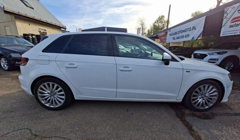 Audi A3 Sportback | FWD (przód) | Manualna | 110 KM | Biały full
