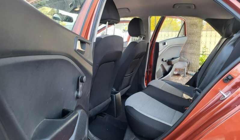 Hyundai i20 | FWD (przód) | Manualna | 75 KM | Pomarańczowy full