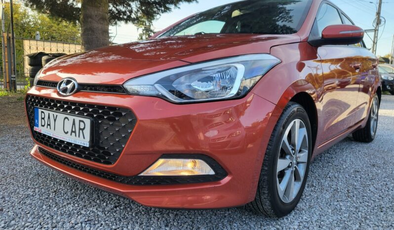Hyundai i20 | FWD (przód) | Manualna | 75 KM | Pomarańczowy full