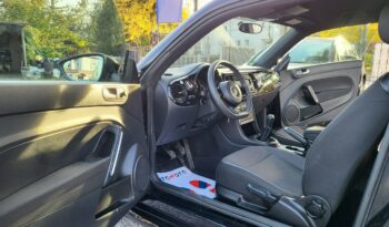 Volkswagen New Beetle | FWD (przód) | Manualna | 105 KM | Czarny full