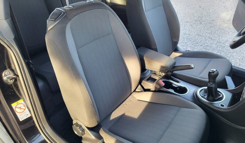Volkswagen New Beetle | FWD (przód) | Manualna | 105 KM | Czarny full