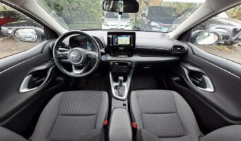 Toyota Yaris | FWD (przód) | Automatyczna | 116 KM | Biały full