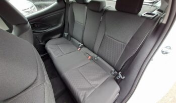 Toyota Yaris | FWD (przód) | Automatyczna | 116 KM | Biały full