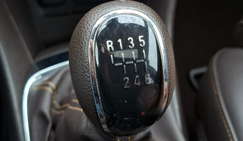 Opel Mokka | 4×4 (doł. automatycznie) | Manualna | 140 KM | Biały full