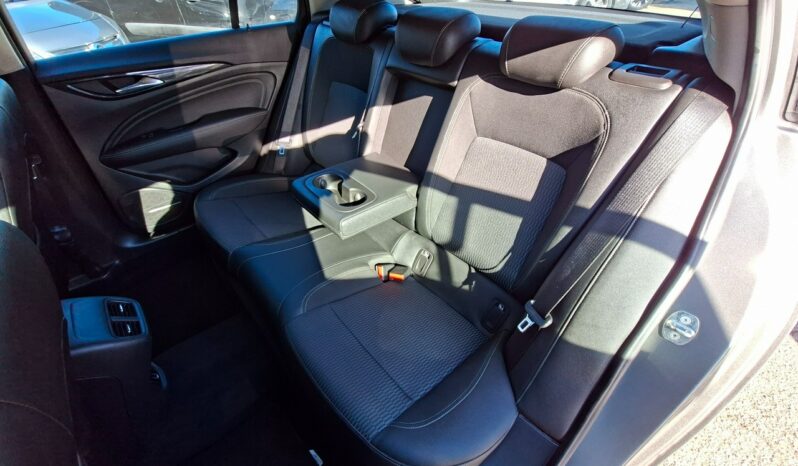 Opel Insignia | FWD (przód) | Manualna | 140 KM | Szary full