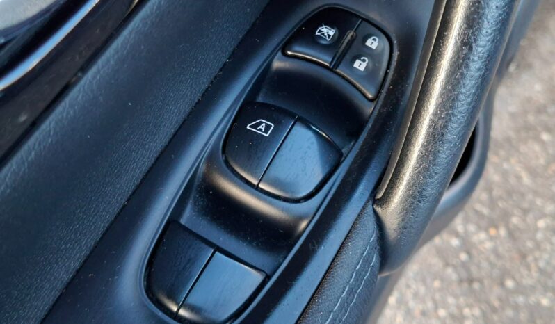 Nissan Qashqai | FWD (przód) | Manualna | 115 KM | Szary full
