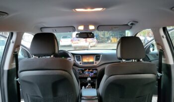 Hyundai Tucson | FWD (przód) | Manualna | 132 KM | Złoty full