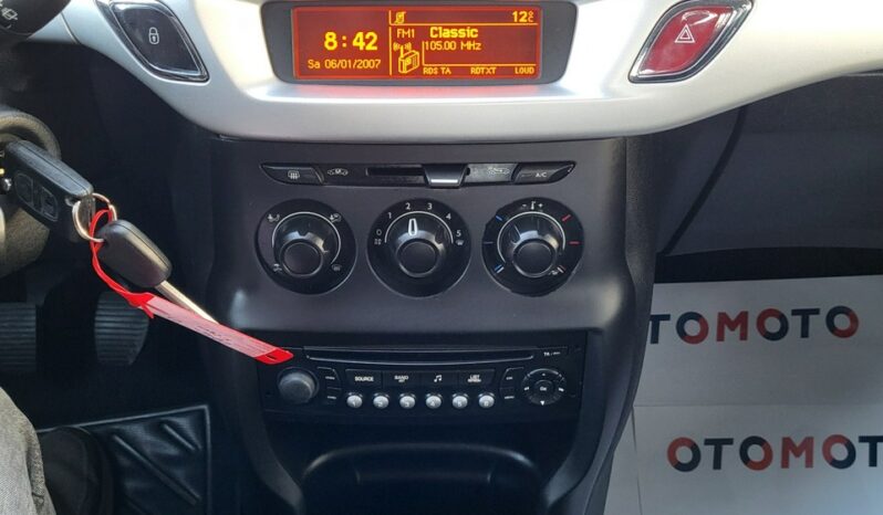 Citroën C3 | FWD (przód) | Manualna | 73 KM | Szary full