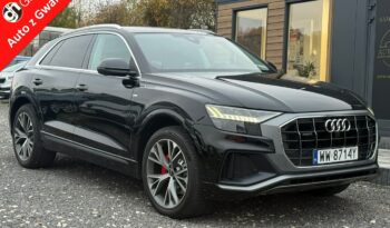 Audi Q8 | 4X4 (Stały) | Automatyczna | 231 Km | Czarny
