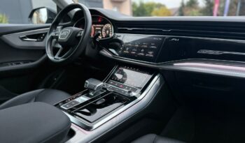 Audi Q8 | 4×4 (stały) | Automatyczna | 231 KM | Czarny full