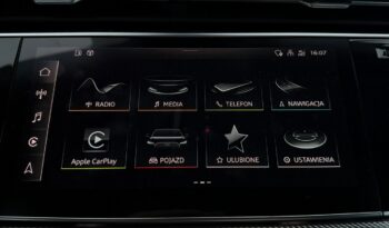 Audi Q8 | 4×4 (stały) | Automatyczna | 231 KM | Czarny full