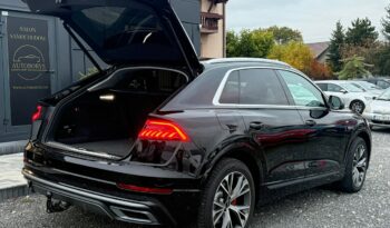 Audi Q8 | 4×4 (stały) | Automatyczna | 231 KM | Czarny full