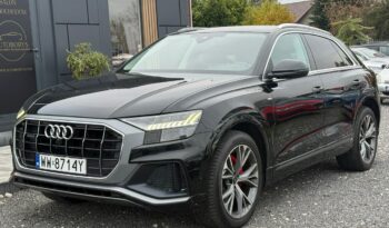 Audi Q8 | 4×4 (stały) | Automatyczna | 231 KM | Czarny full