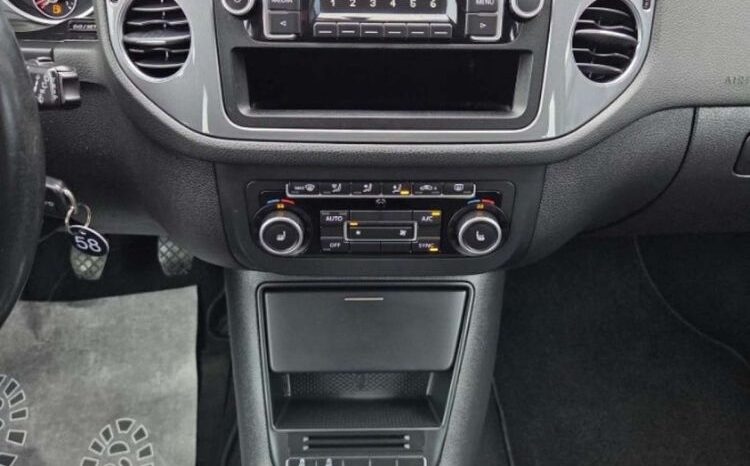 Volkswagen Tiguan | FWD (przód) | Manualna | 122 KM | Zielony full