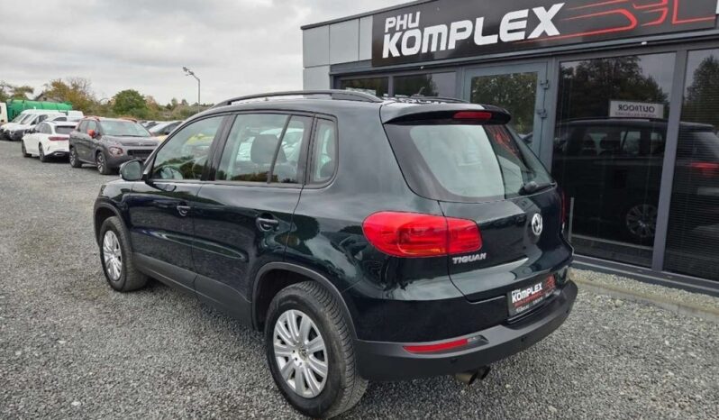 Volkswagen Tiguan | FWD (przód) | Manualna | 122 KM | Zielony full