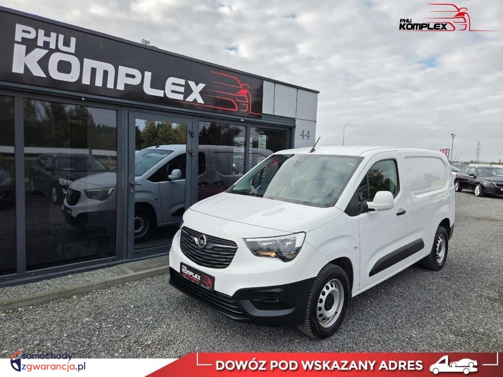 Opel Combo | Fwd (Przód) | Manualna | 102 Km | Biały