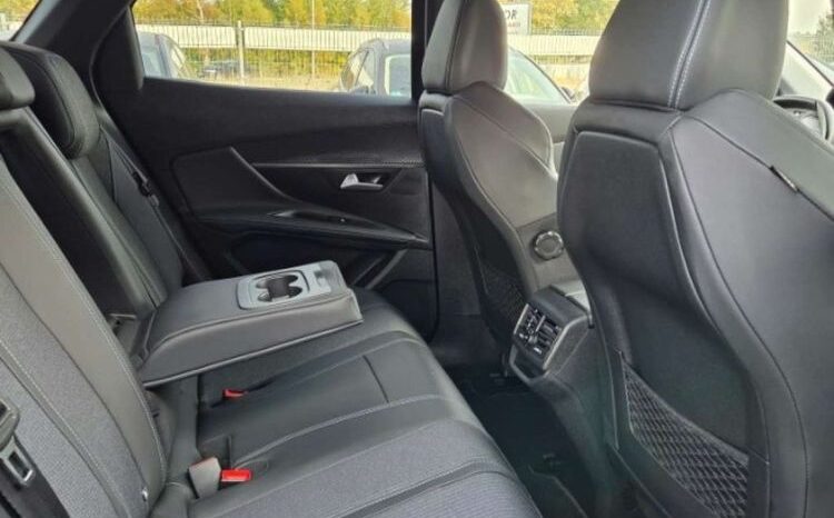 Peugeot 3008 | FWD (przód) | Automatyczna | 225 KM | Niebieski full