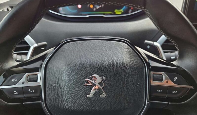 Peugeot 3008 | FWD (przód) | Automatyczna | 225 KM | Niebieski full