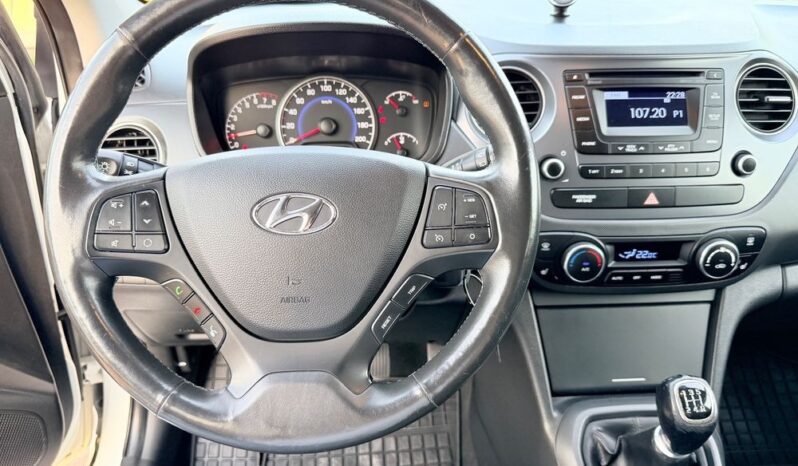 Hyundai i10 | FWD (przód) | Manualna | 67 KM | Biały full